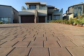 Best Driveway Maintenance Services  in Earlvle, IL